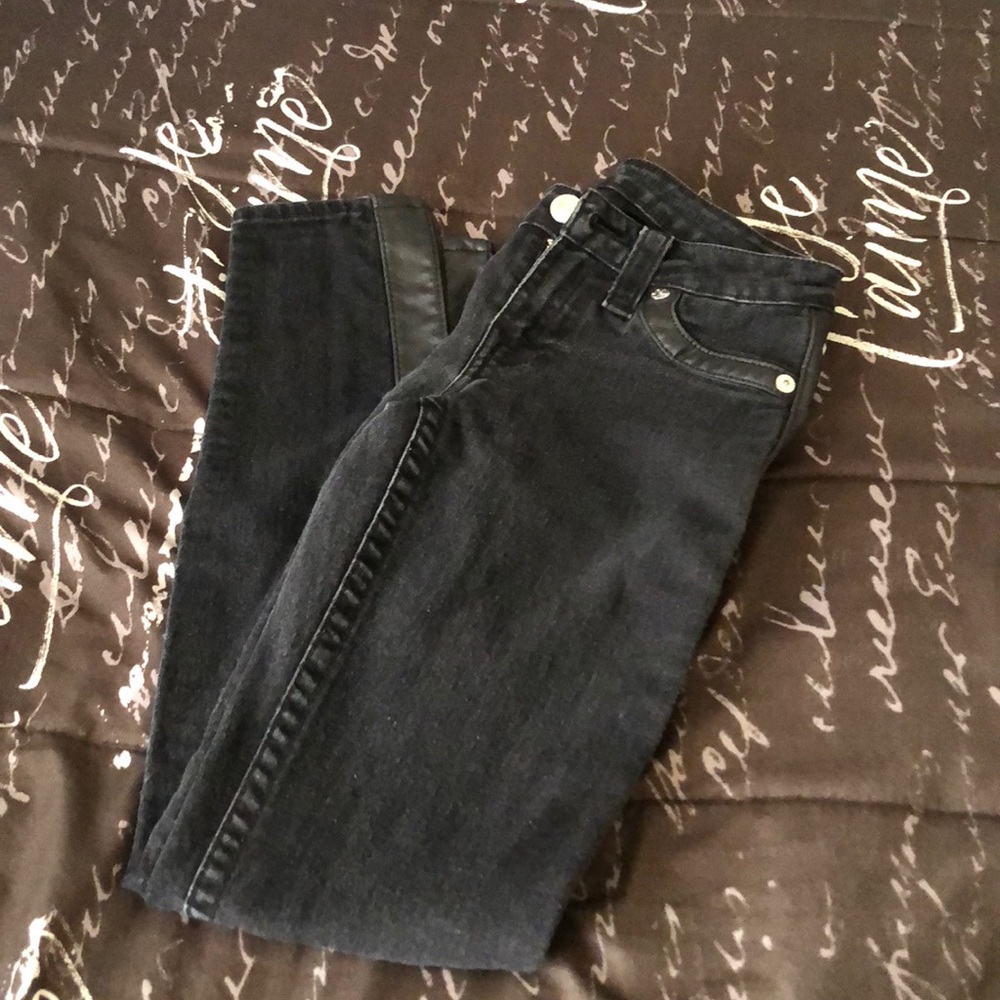 Black True Religion Skinny Jeans